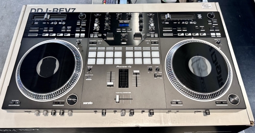 Pioneer DJ - DDJ-REV7